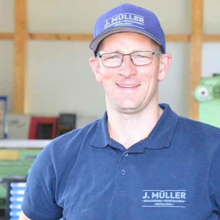 Schlosser Johannes Müller